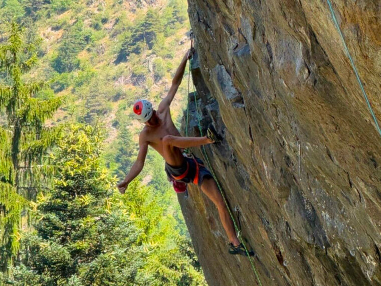 Le rocher du Barriou et ses voies d’escalade, à La Chalp-en-Valjouffrey