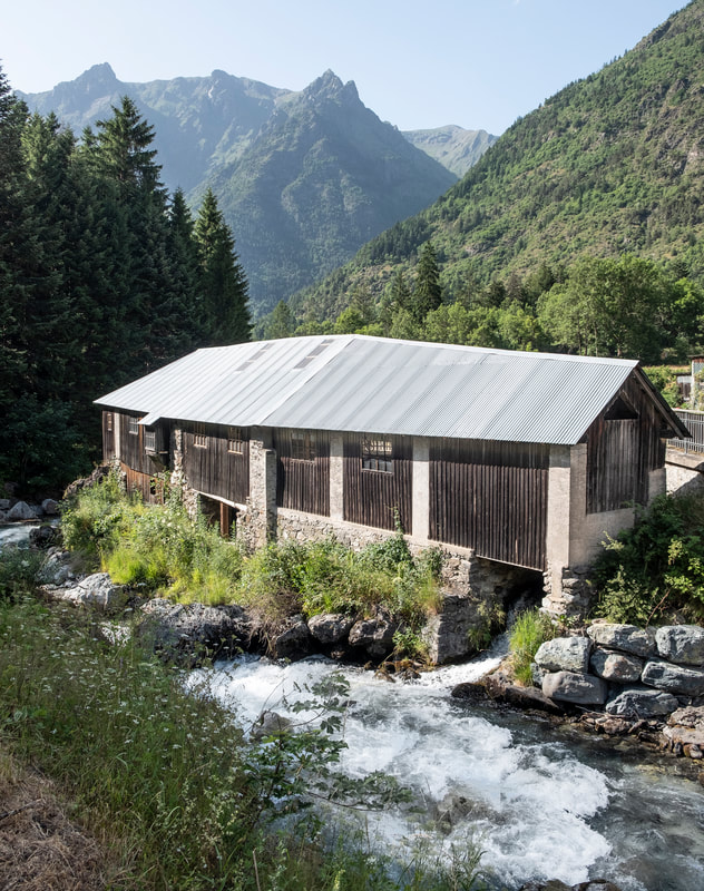 La scierie des Ségoins vue de l’extérieur, à La Chalp-en-Valjouffrey